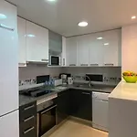 Impresionante Piso De Planta Baja Cerca Al Mar! 아파트 또레비에하