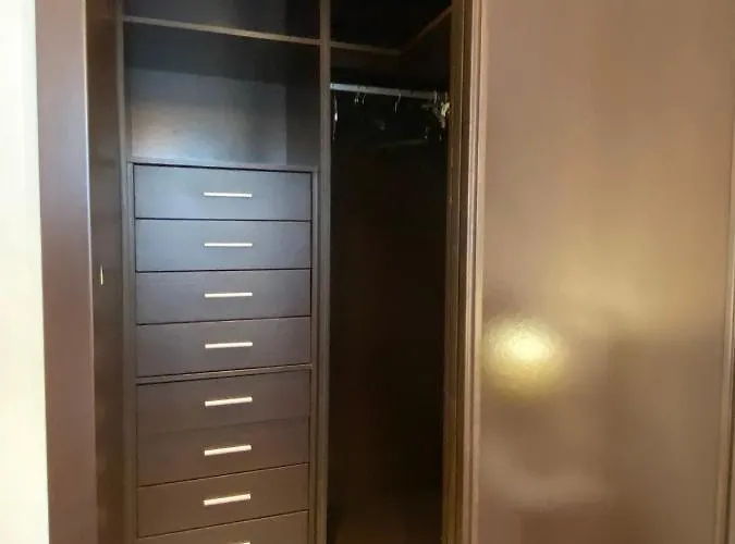 Διαμέρισμα Impresionante Piso De Planta Baja Cerca Al Mar! *