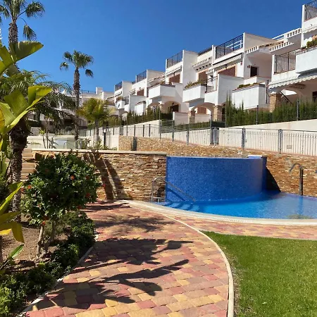 Impresionante Piso De Planta Baja Cerca Al Mar Appartement Torrevieja