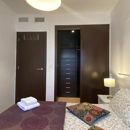 Impresionante Piso De Planta Baja Cerca Al Mar *