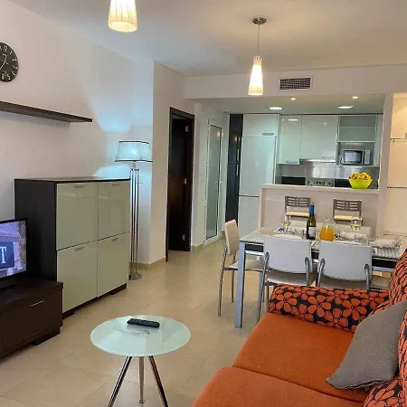 Impresionante Piso De Planta Baja Cerca Al Mar Appartement *