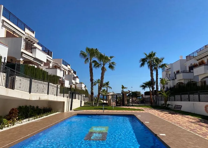 Impresionante Piso De Planta Baja Cerca Al Mar! Torrevieja
