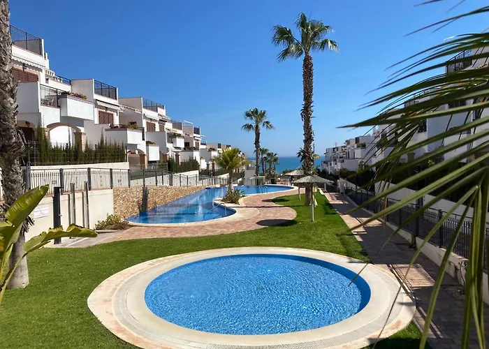 Impresionante Piso De Planta Baja Cerca Al Mar! Lägenhet Torrevieja