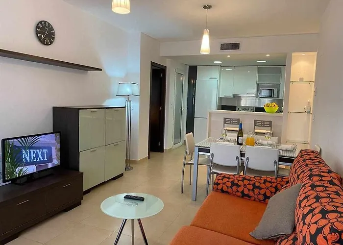 Impresionante Piso De Planta Baja Cerca Al Mar! Lägenhet *